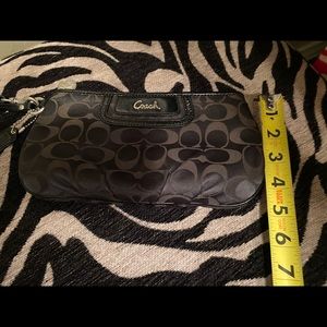 ♥️♥️Coach wristlet